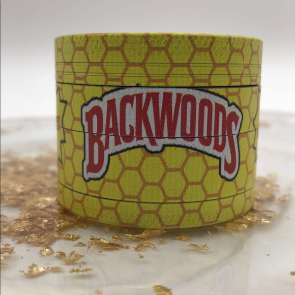 Backwoods Herb Crusher - Picture 3 of 13
